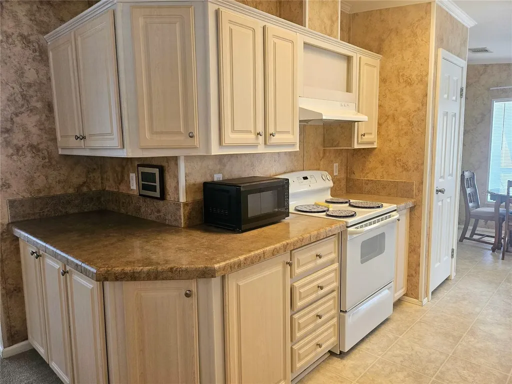 3319 Overcup Oak Terrace Sarasota FL 34237