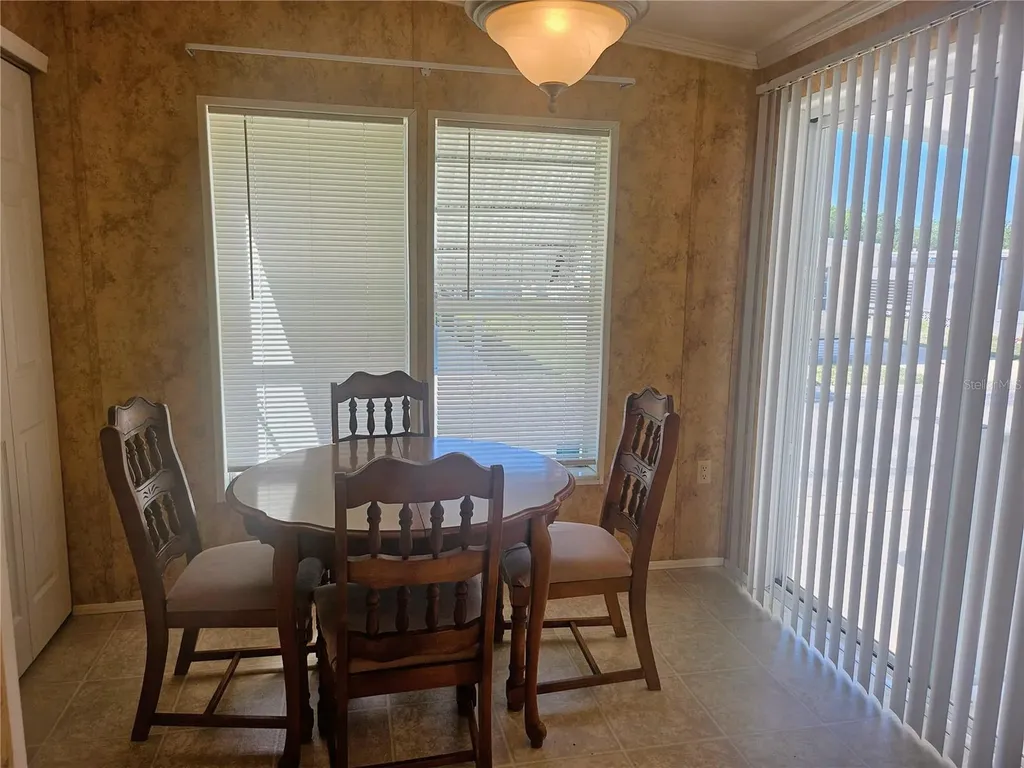 3319 Overcup Oak Terrace Sarasota FL 34237
