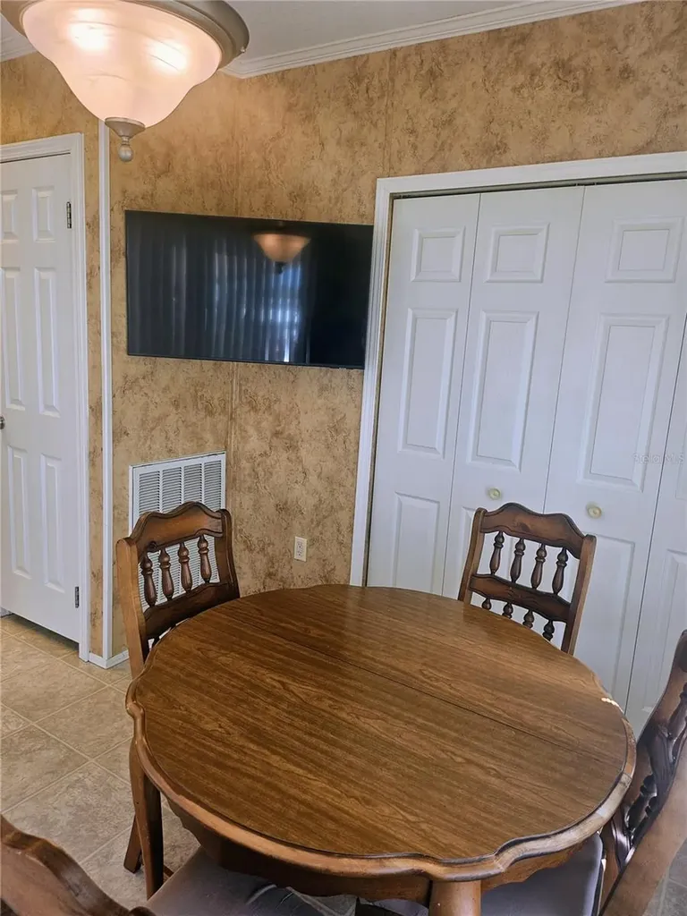 3319 Overcup Oak Terrace Sarasota FL 34237