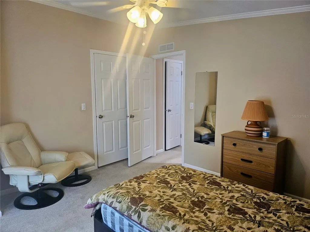3319 Overcup Oak Terrace Sarasota FL 34237