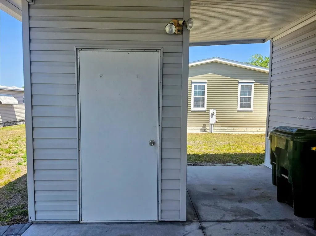 3319 Overcup Oak Terrace Sarasota FL 34237