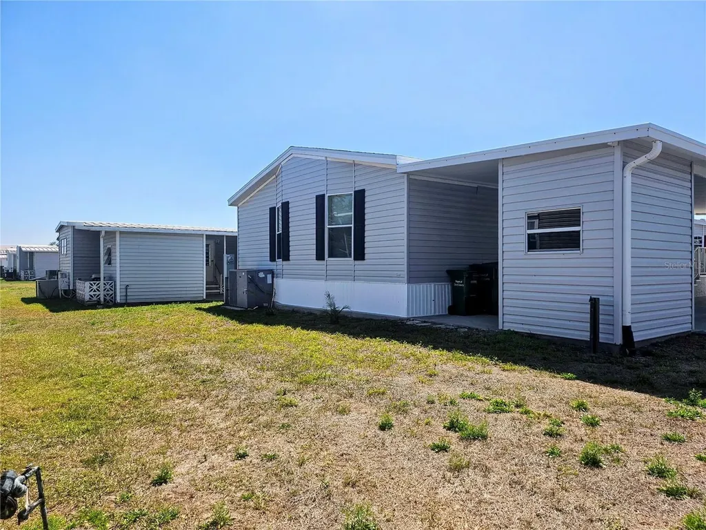 3319 Overcup Oak Terrace Sarasota FL 34237