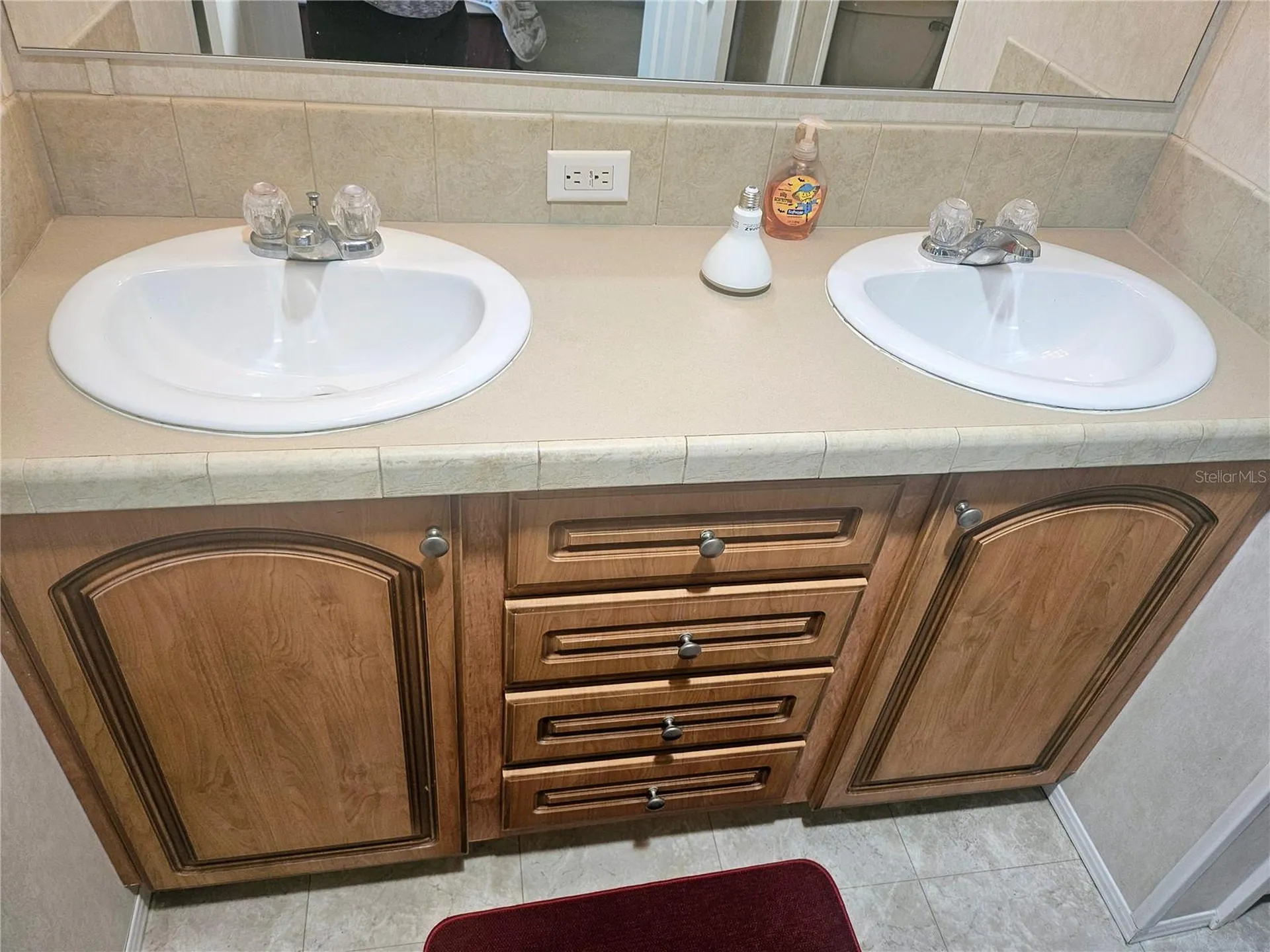 3319 Overcup Oak Terrace Sarasota FL 34237