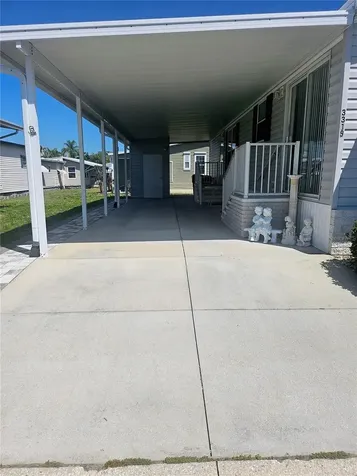 3319 Overcup Oak Terrace Sarasota FL 34237