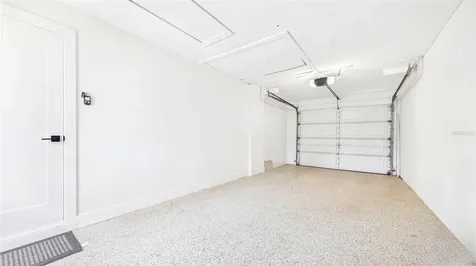 1920 New Hampshire Avenue NE St Petersburg FL 33703