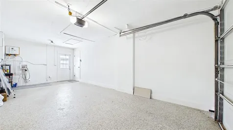 1920 New Hampshire Avenue NE St Petersburg FL 33703