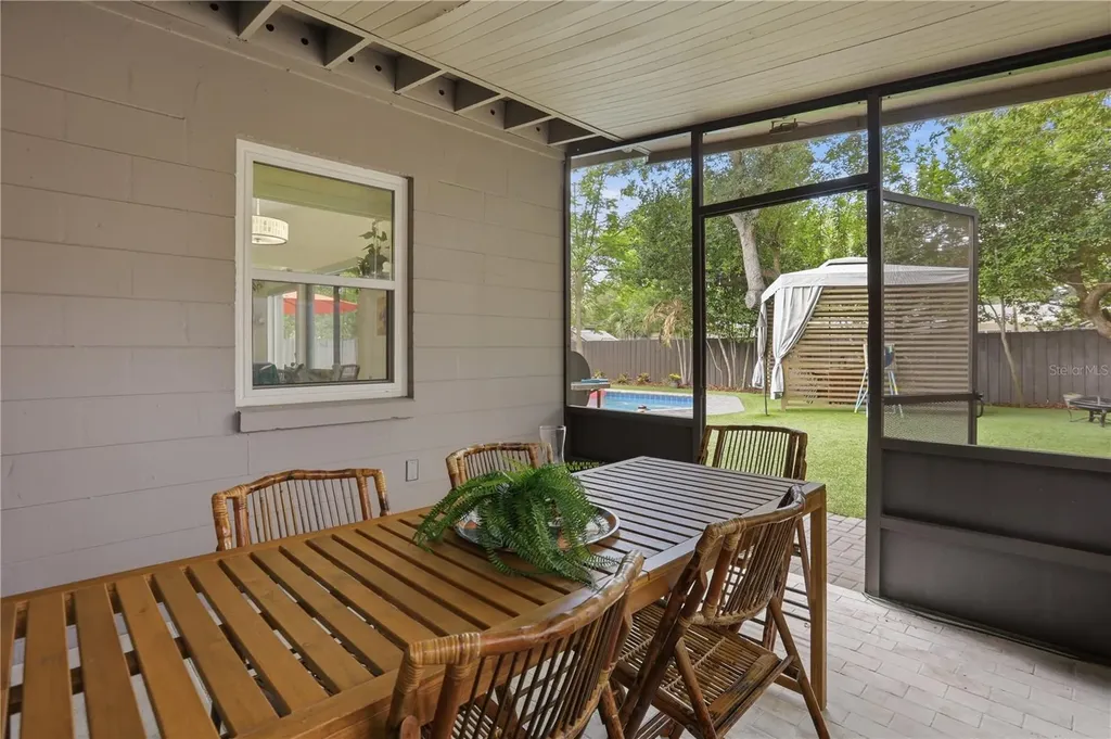 1306 Ceylon Drive Orlando FL 32806