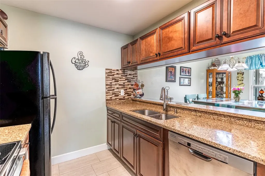 3784 59th Avenue W Bradenton FL 34210