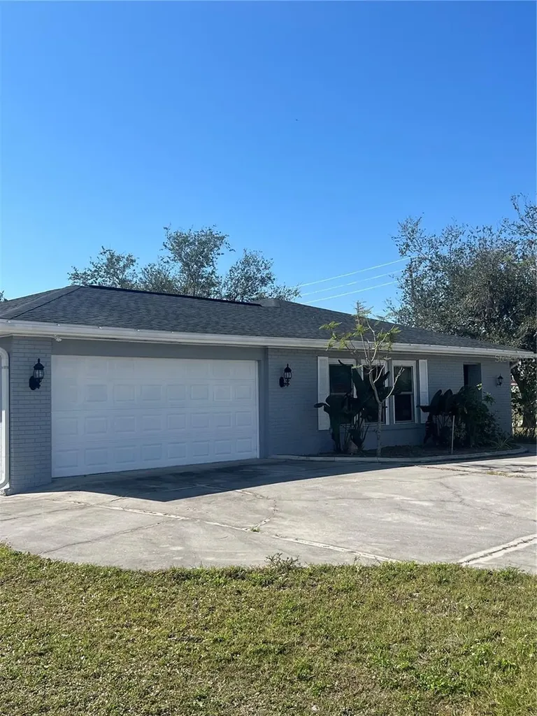22065 Malone Avenue Port Charlotte FL 33952