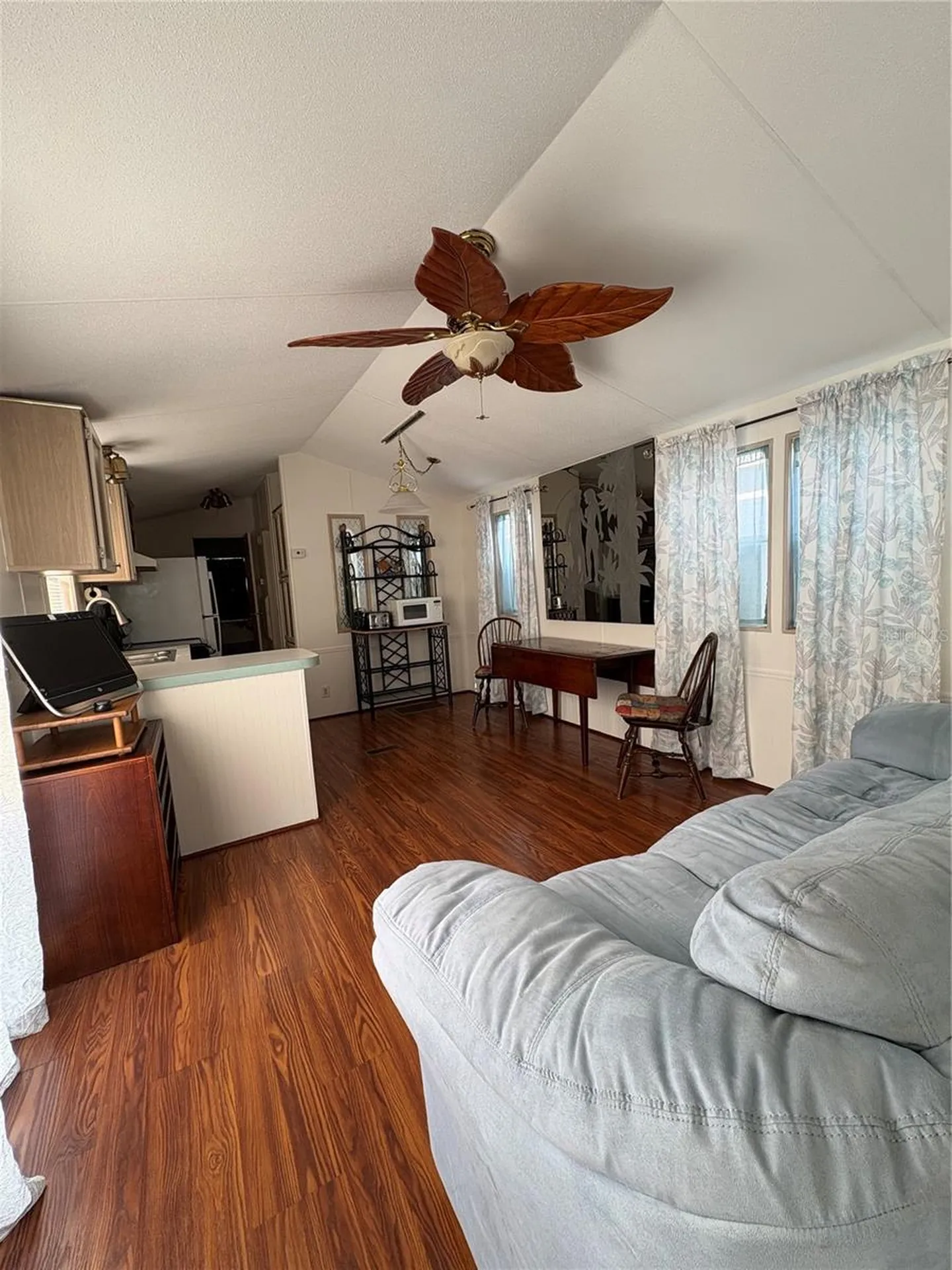 21027 Lazy Days Circle Lutz FL 33558