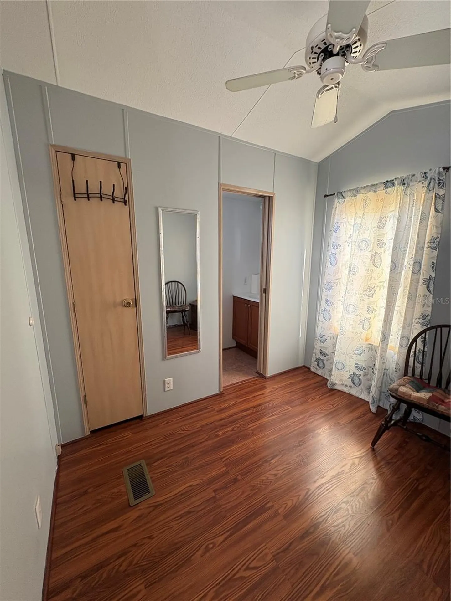 21027 Lazy Days Circle Lutz FL 33558