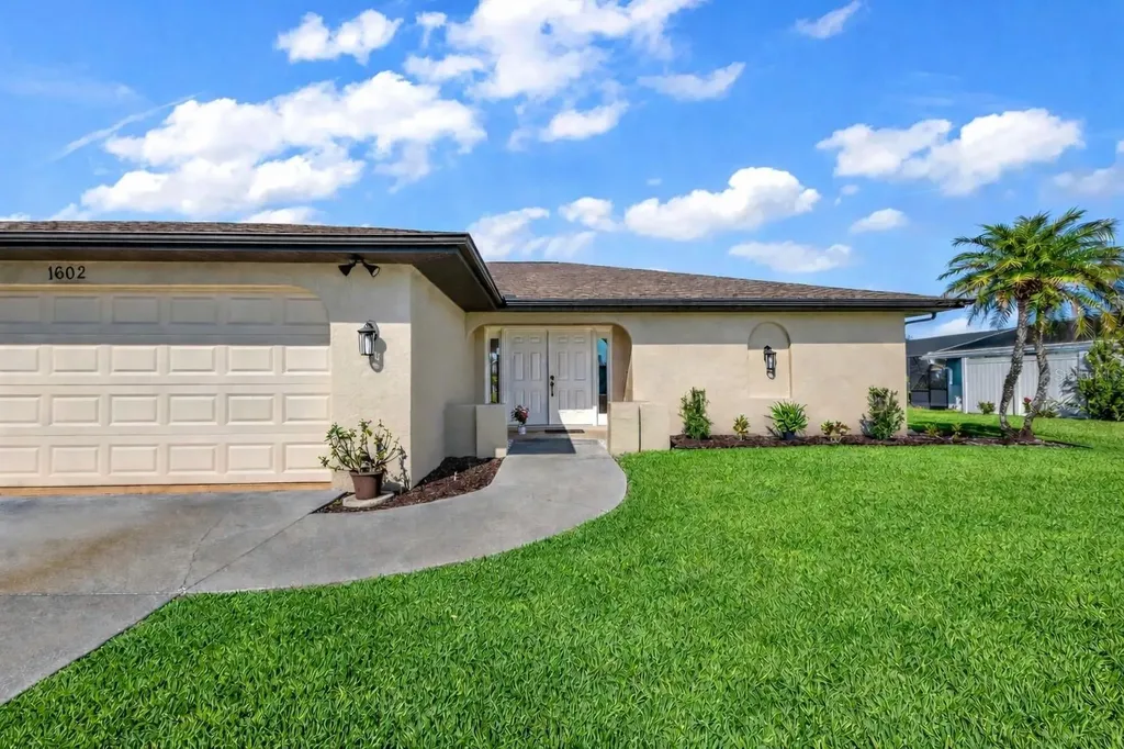 1602 Jim Jim Court Venice FL 34293
