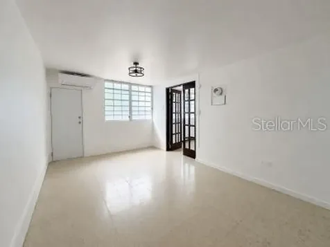 1-AK Naranjo Street Carolina PR 00983