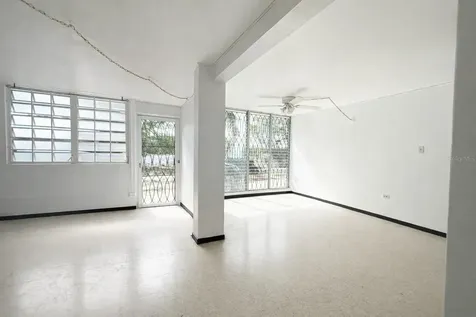 1-AK Naranjo Street Carolina PR 00983