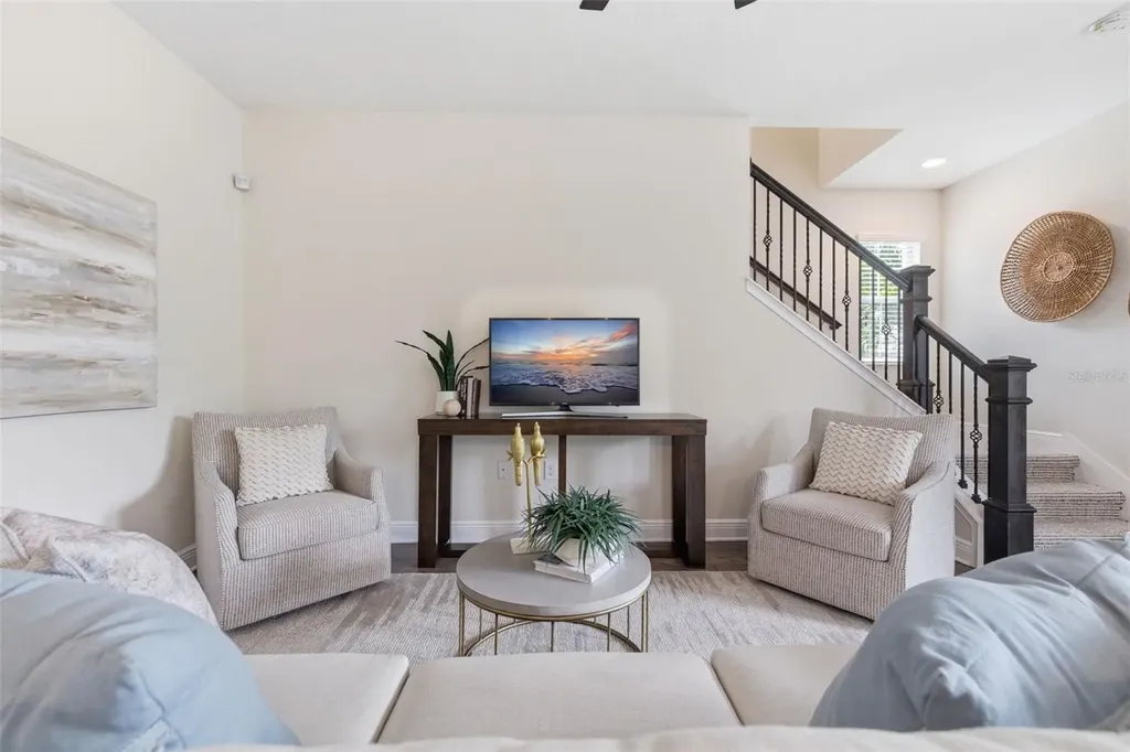 521 12th Avenue S St Petersburg FL 33701