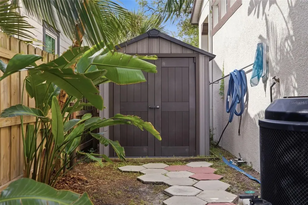 521 12th Avenue S St Petersburg FL 33701