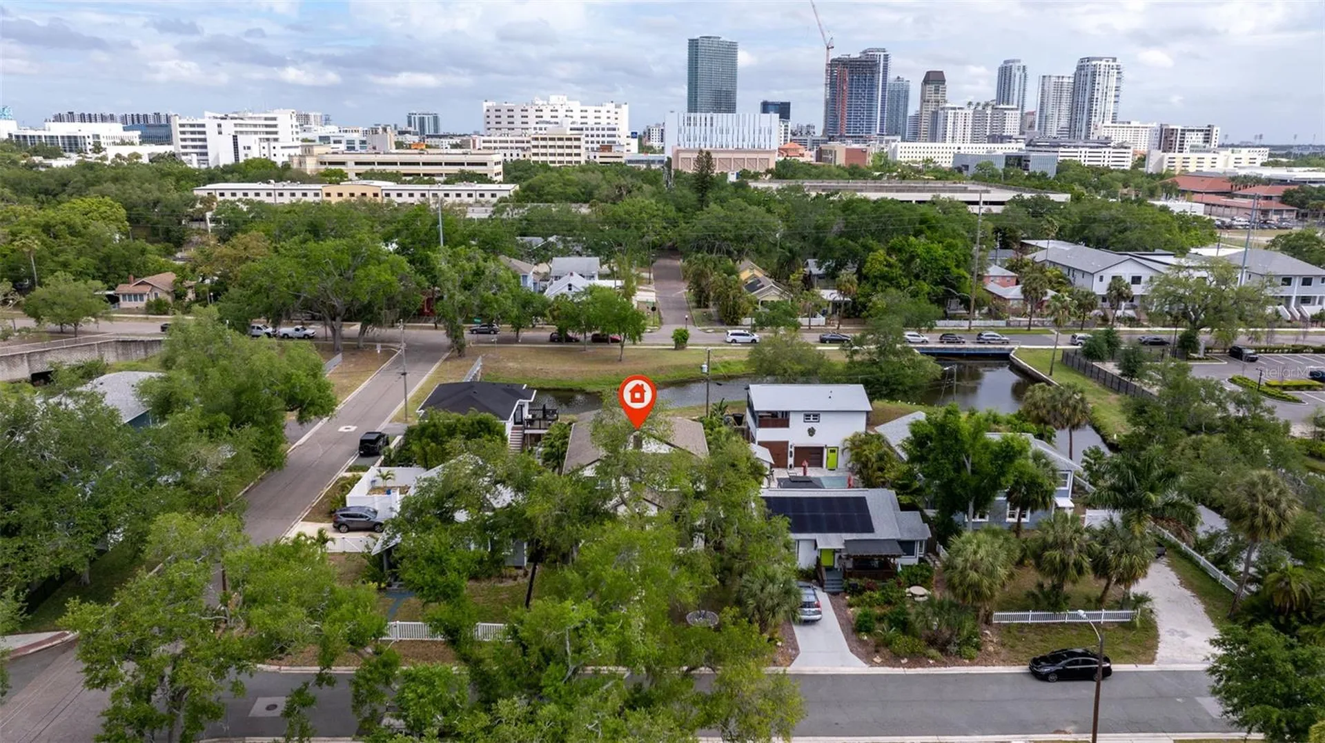 521 12th Avenue S St Petersburg FL 33701
