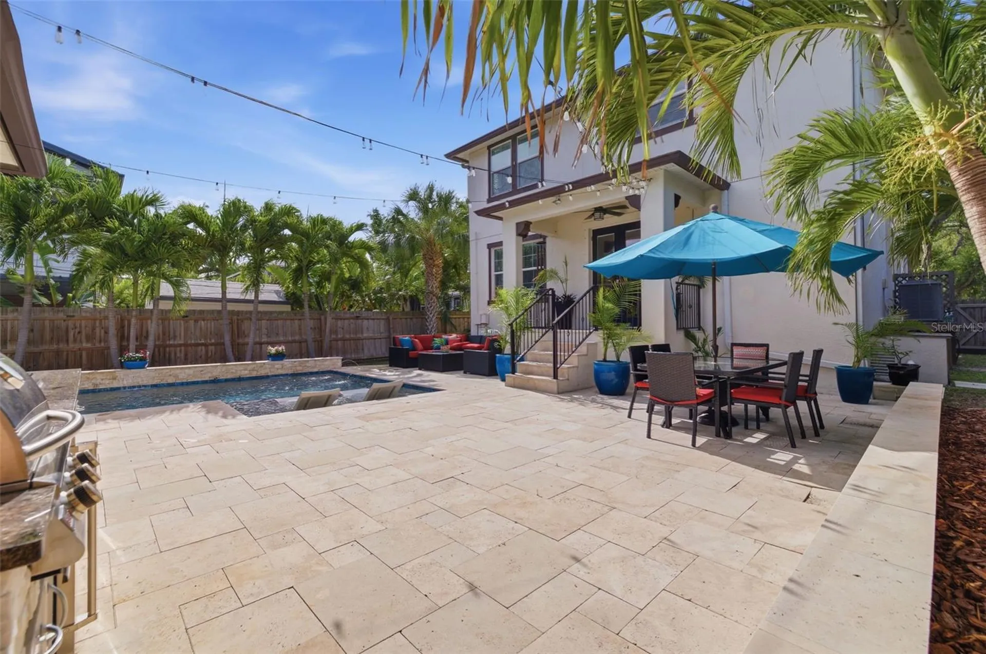 521 12th Avenue S St Petersburg FL 33701