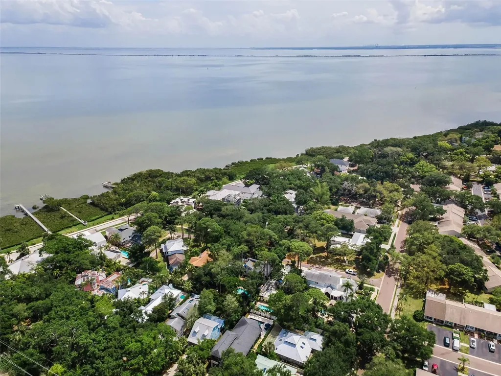 404 Marshall Street Safety Harbor FL 34695