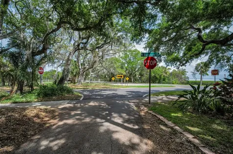 404 Marshall Street Safety Harbor FL 34695