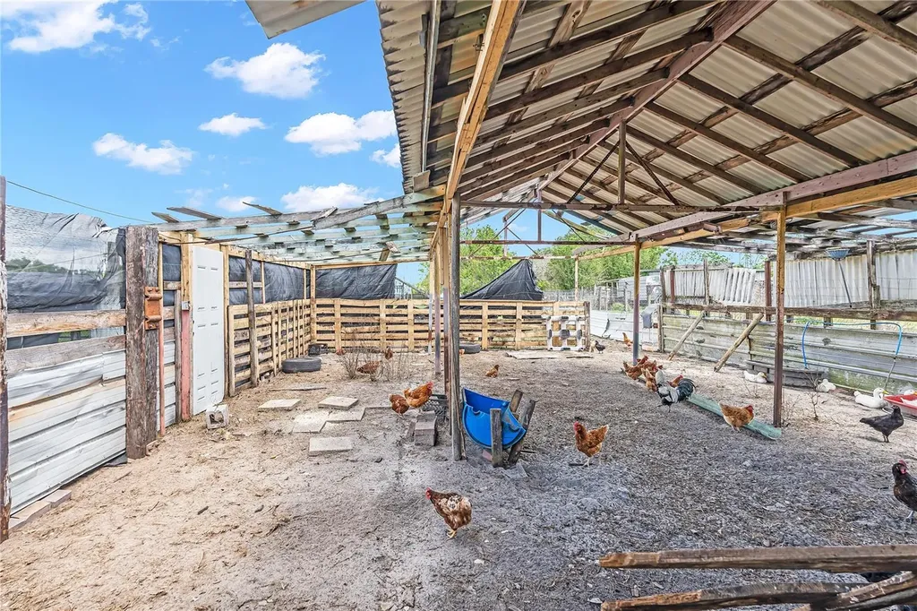 1321 Bluff Hammock Road Lorida FL 33857