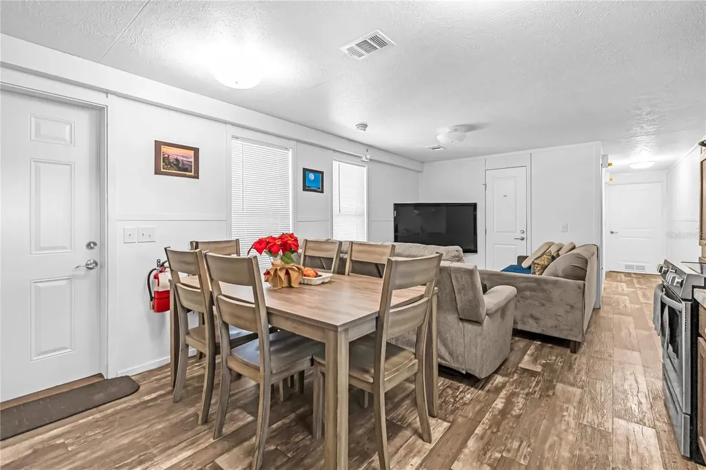 1321 Bluff Hammock Road Lorida FL 33857