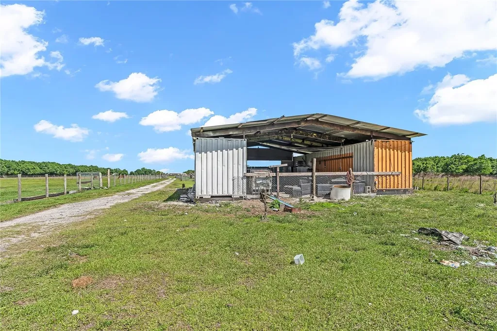 1321 Bluff Hammock Road Lorida FL 33857