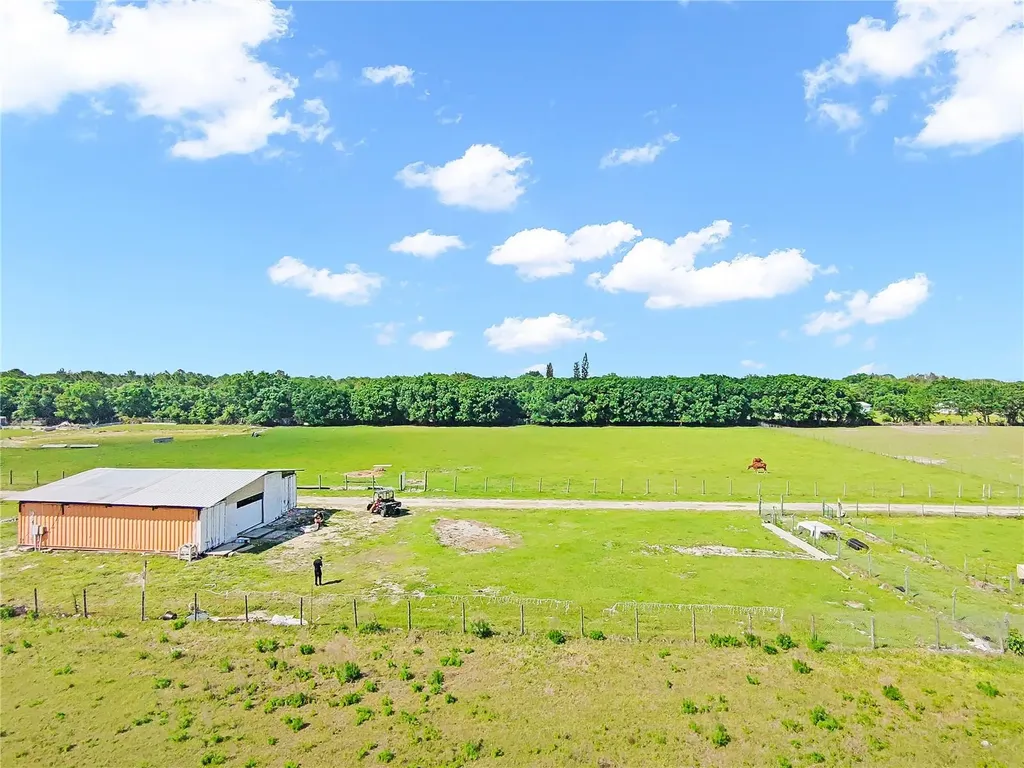 1321 Bluff Hammock Road Lorida FL 33857