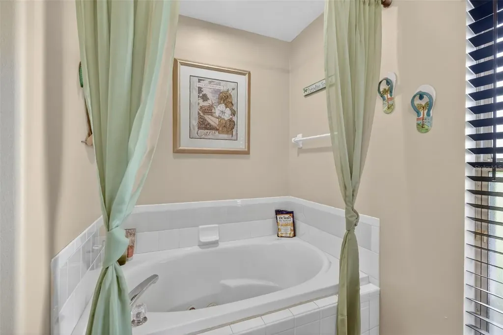Mount Dora FL 32757