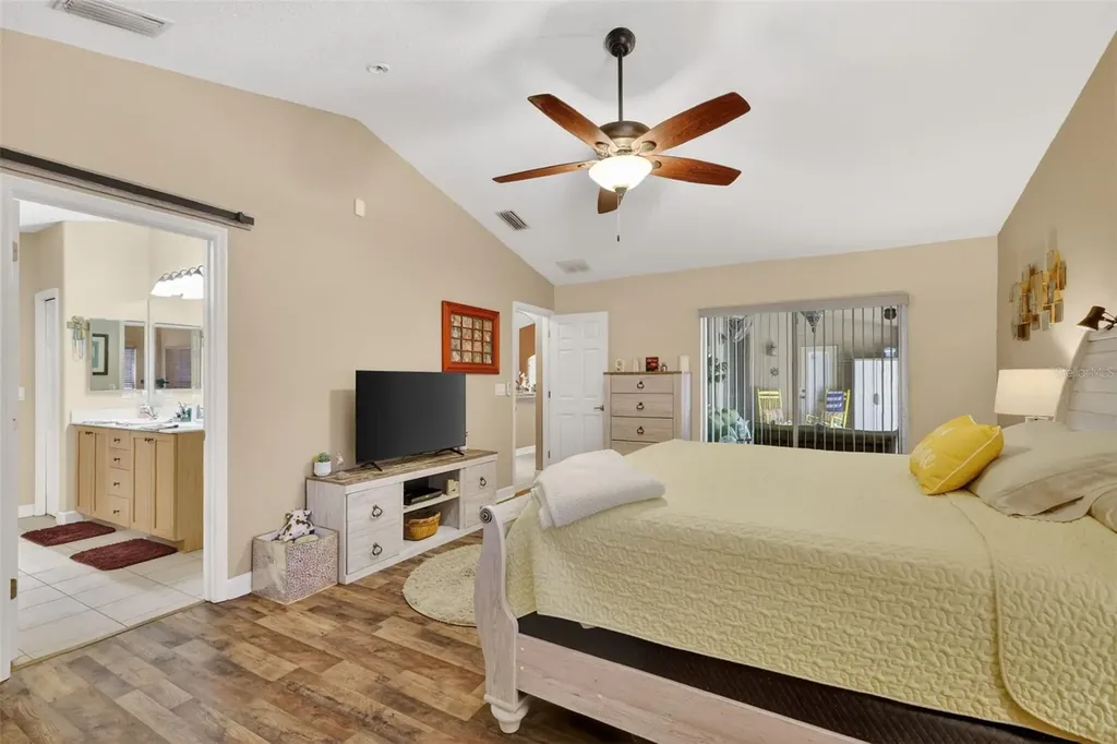 Mount Dora FL 32757