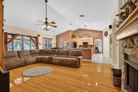 Mount Dora FL 32757