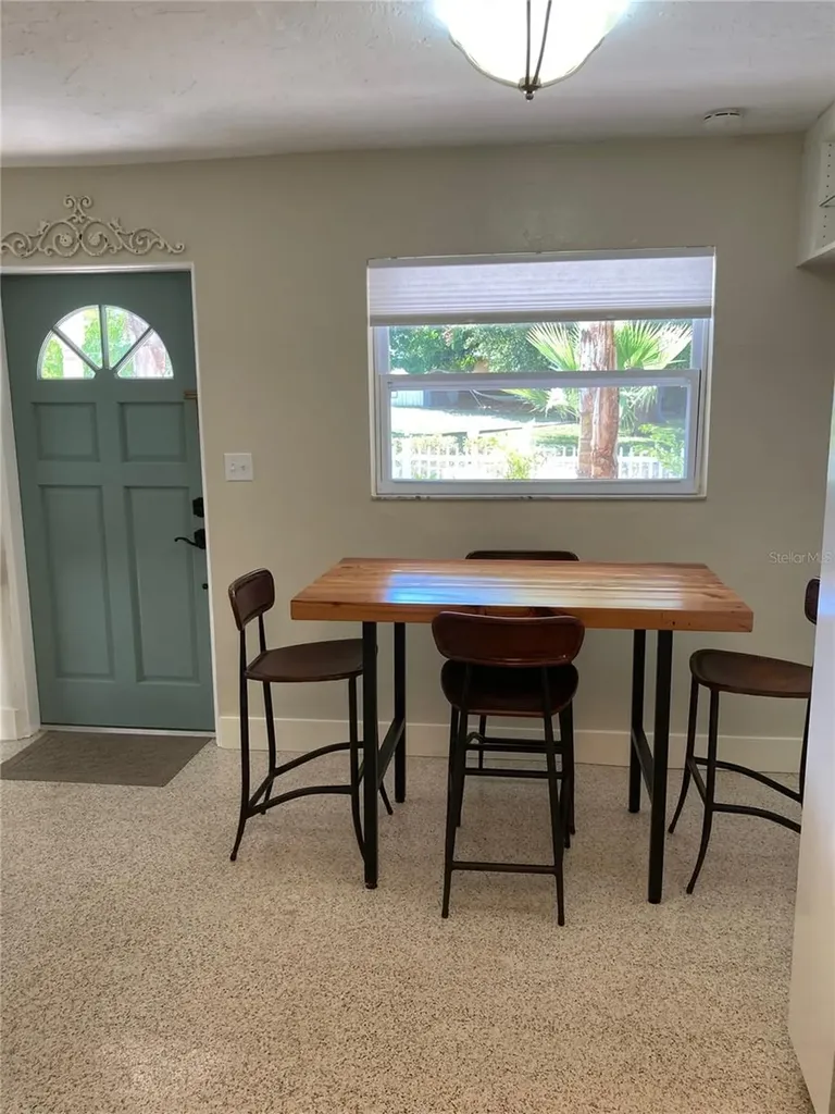 1415 S School Avenue Sarasota FL 34239