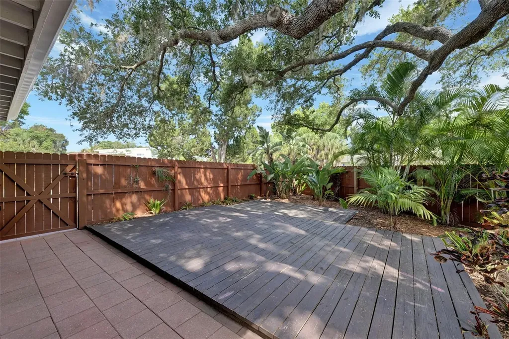 1415 S School Avenue Sarasota FL 34239