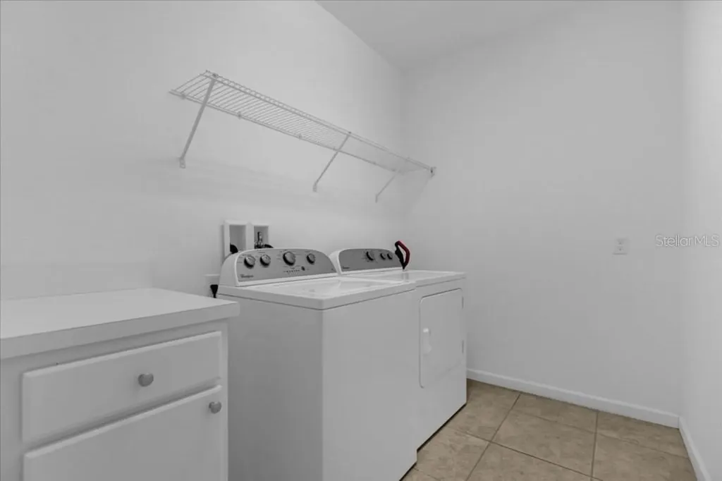 5220 Oakbourne Avenue Davenport FL 33837
