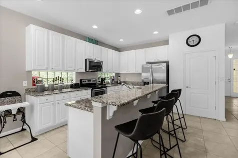 5220 Oakbourne Avenue Davenport FL 33837