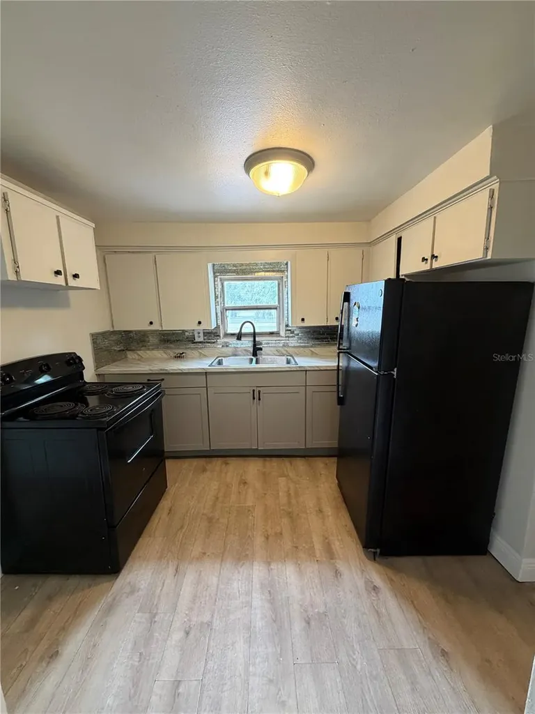 443 Mcfall Avenue Orlando FL 32805