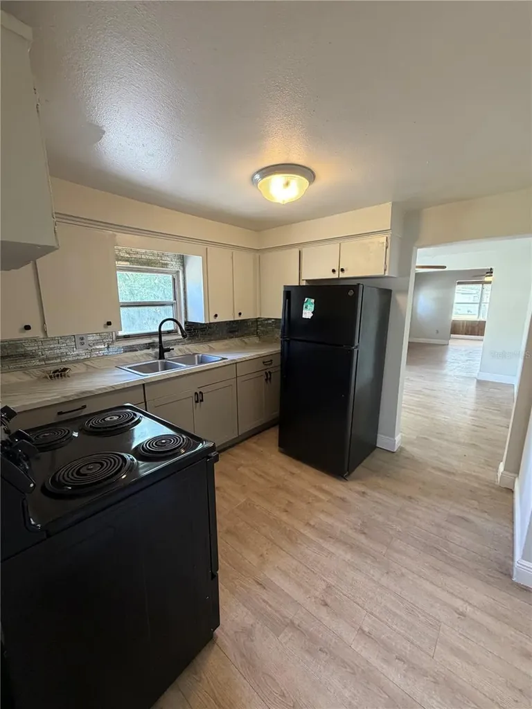 443 Mcfall Avenue Orlando FL 32805