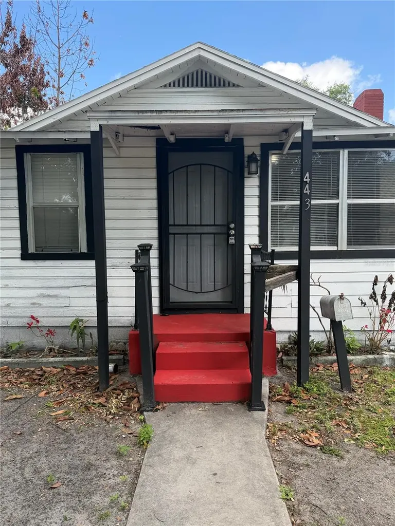 443 Mcfall Avenue Orlando FL 32805