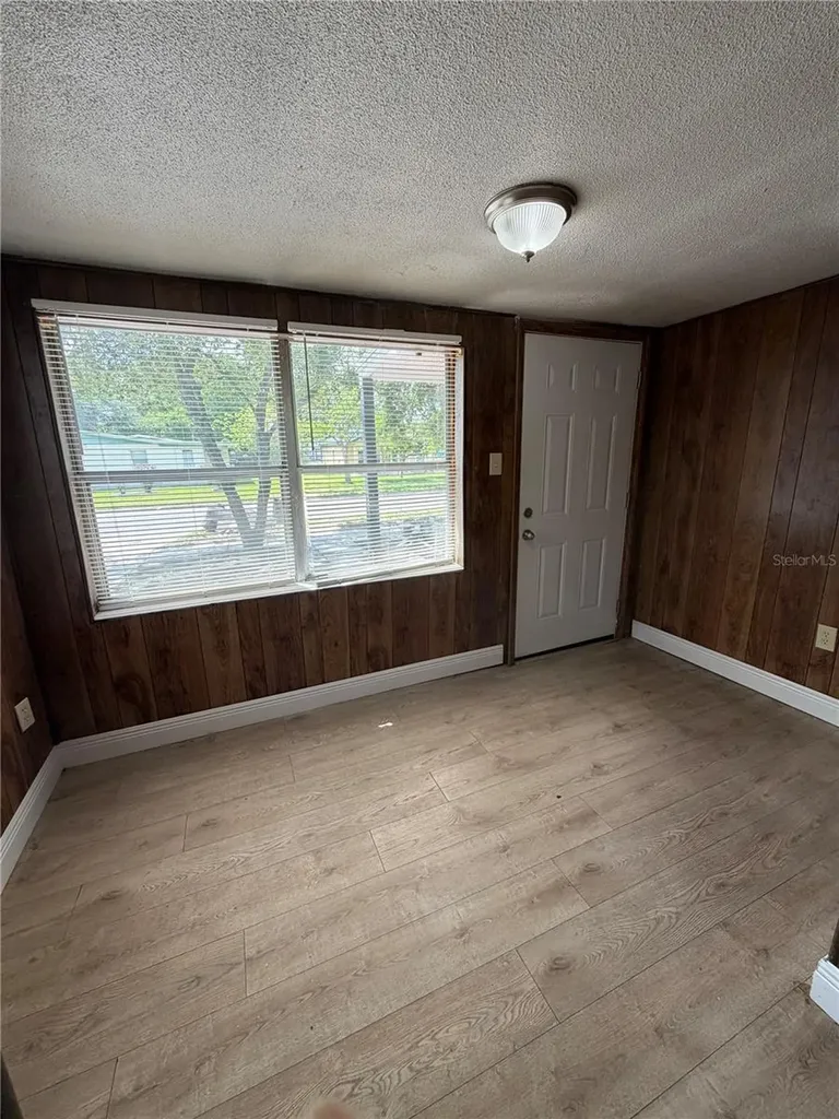 443 Mcfall Avenue Orlando FL 32805