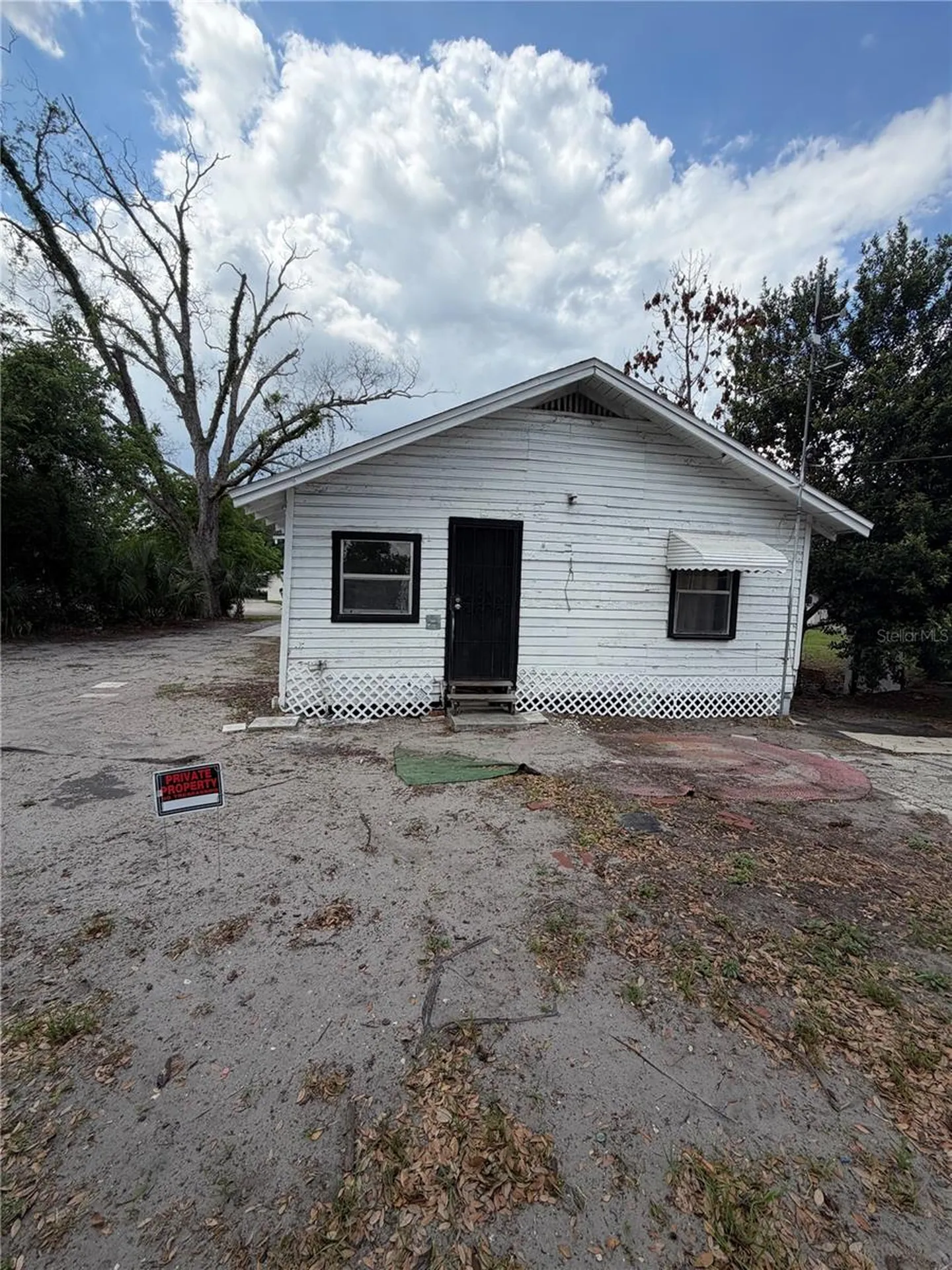 443 Mcfall Avenue Orlando FL 32805