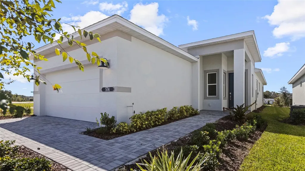 574 Hammock Oaks Boulevard Lady Lake FL 32159
