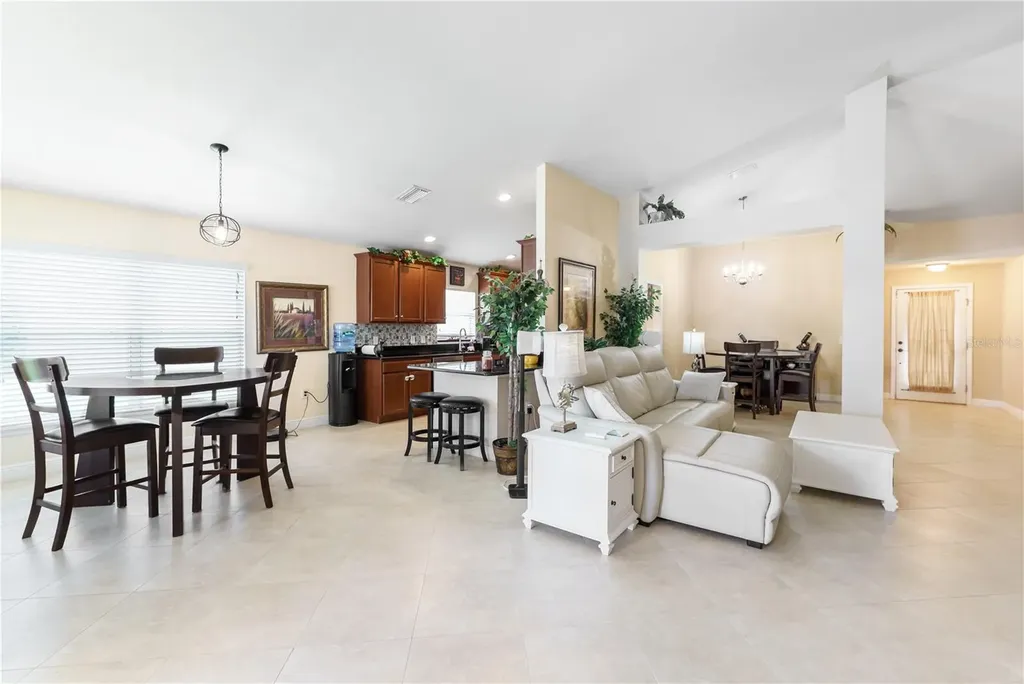 10931 Standing Stone Drive Wimauma FL 33598
