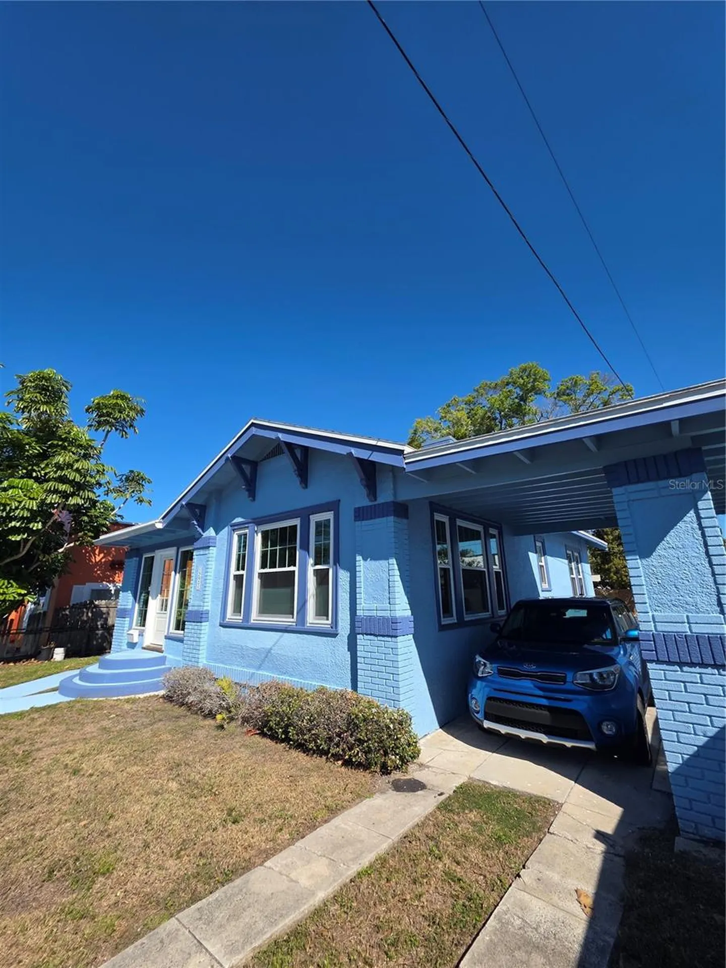 1568 Drew Street Clearwater FL 33755