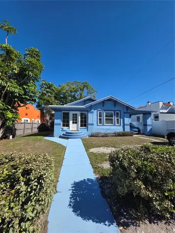 1568 Drew Street Clearwater FL 33755