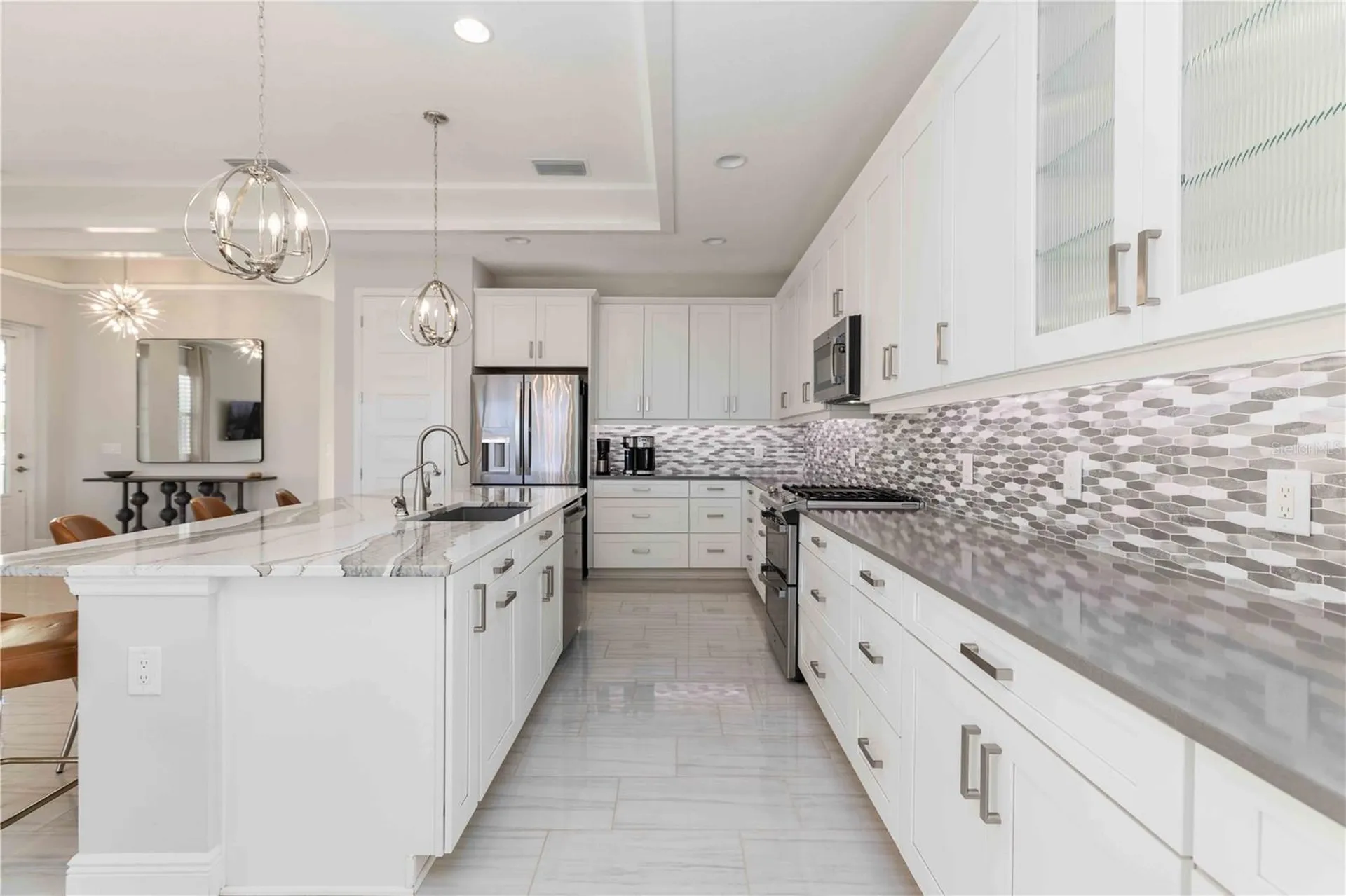993 Crosswind Avenue Sarasota FL 34240