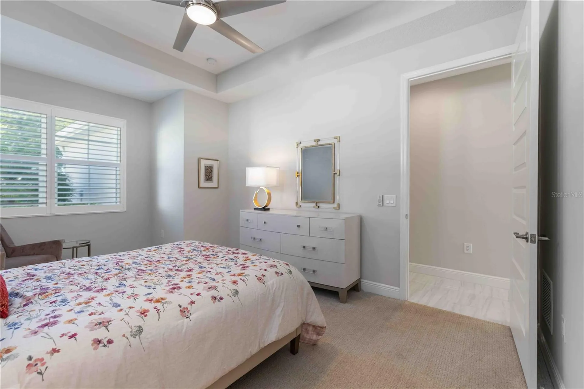 993 Crosswind Avenue Sarasota FL 34240
