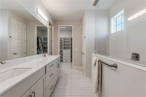 993 Crosswind Avenue Sarasota FL 34240