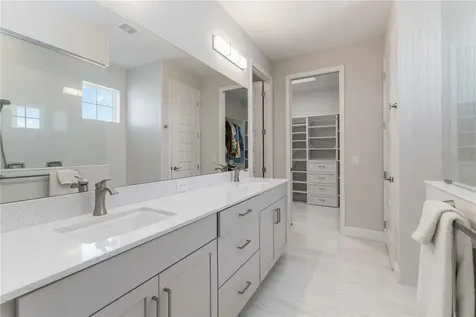 993 Crosswind Avenue Sarasota FL 34240