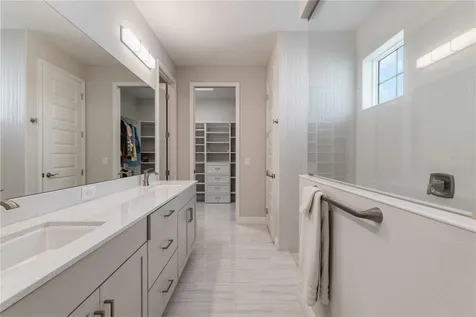 993 Crosswind Avenue Sarasota FL 34240