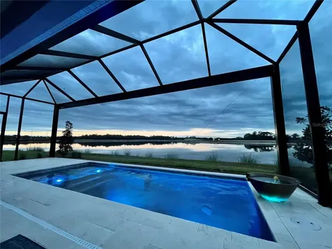 993 Crosswind Avenue Sarasota FL 34240